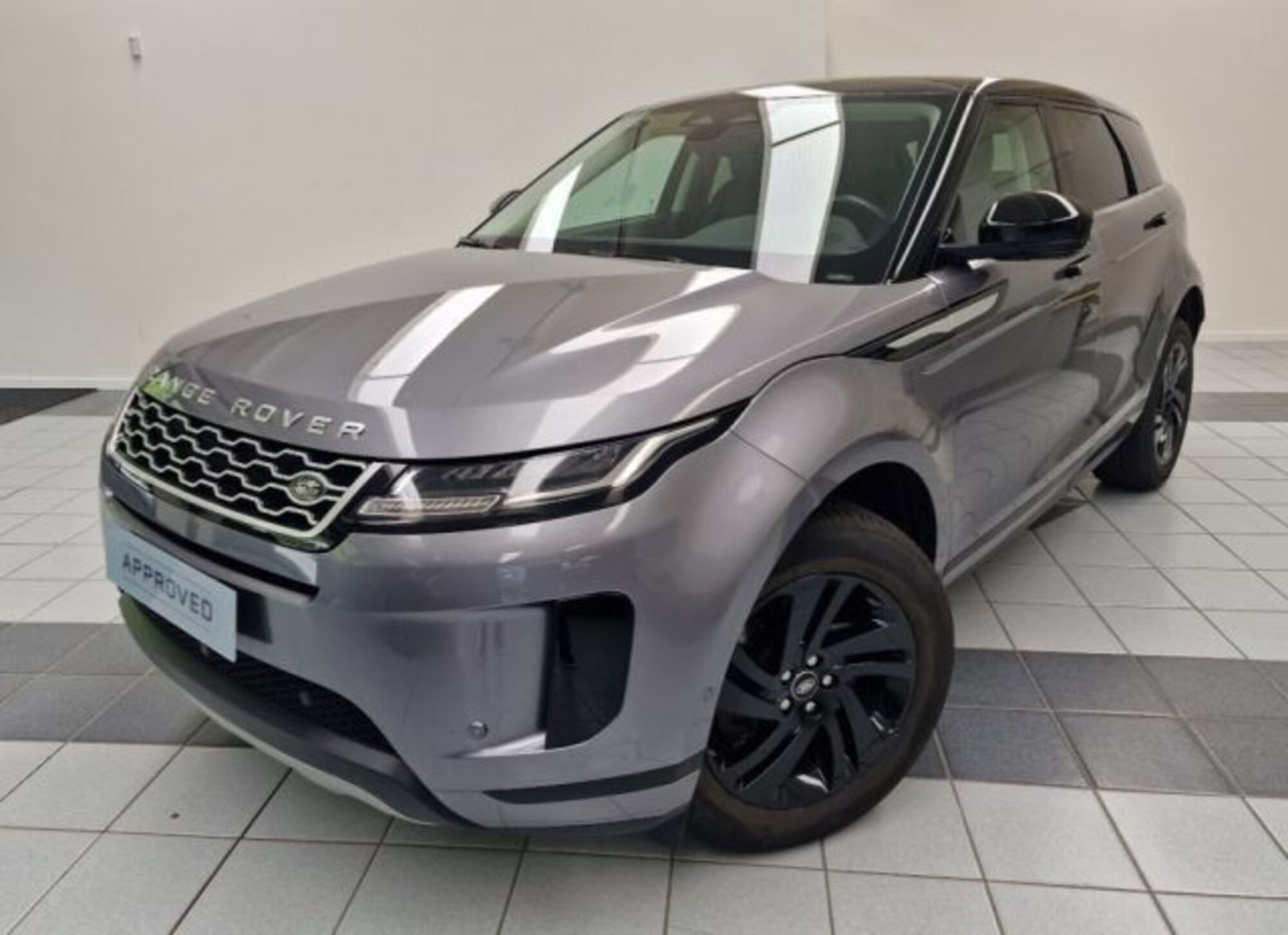 Land Rover Range Rover Evoque 2.0D I4 163 CV AWD Auto R-Dynamic  del 2021 usata a Novara