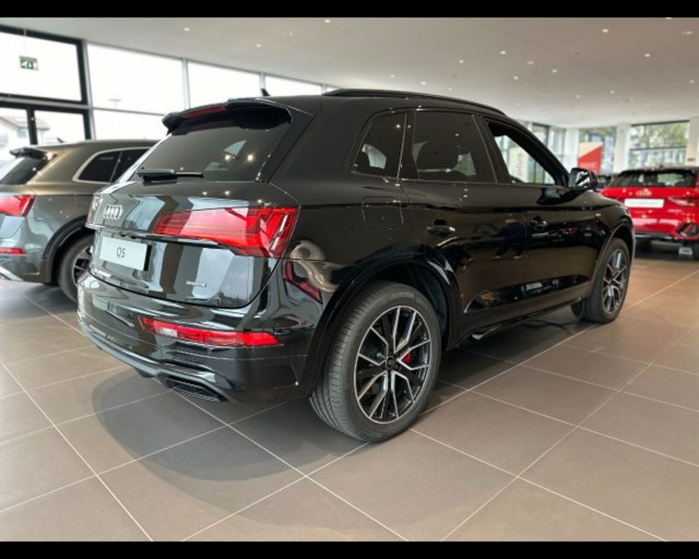 Audi Q5 Sportback nuova a Treviso (2)