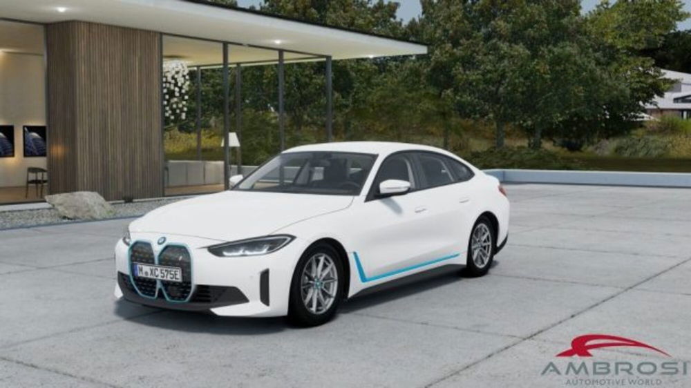 BMW i4 nuova a Perugia