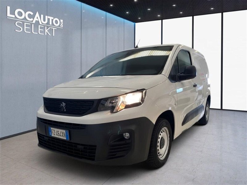 Peugeot Partner Telaio BlueHDi 100 L1 Pian.Cab. isotermico distribuzione del 2019 usata a Torino