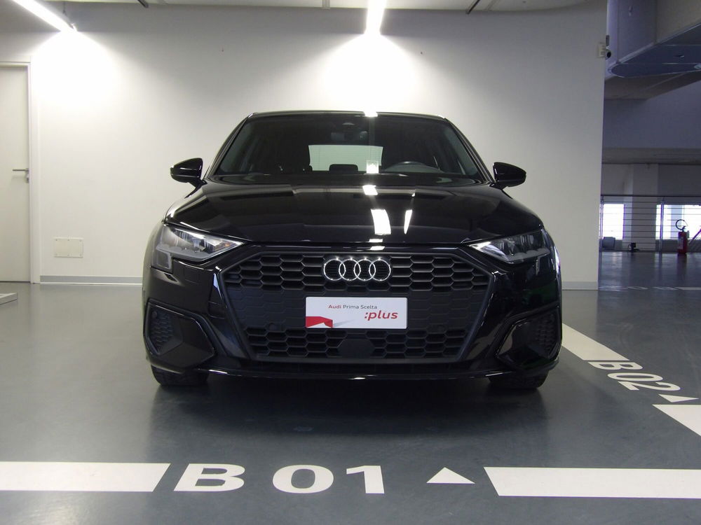 Audi A3 Sportback 30 TDI Business  del 2020 usata a Modena (2)