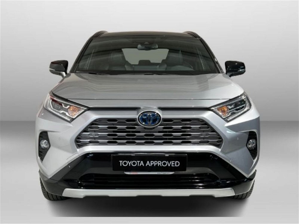 Toyota Rav4 vvt-ie h Style 2wd 218cv e-cvt del 2019 usata a Civate (3)
