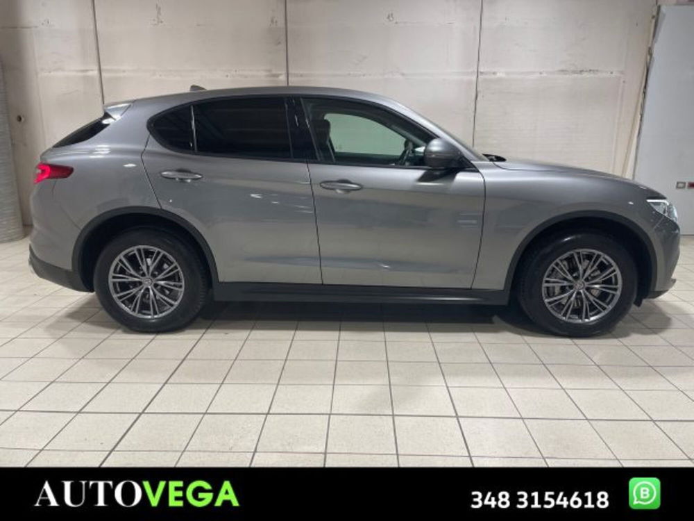 Alfa Romeo Stelvio usata a Vicenza (3)