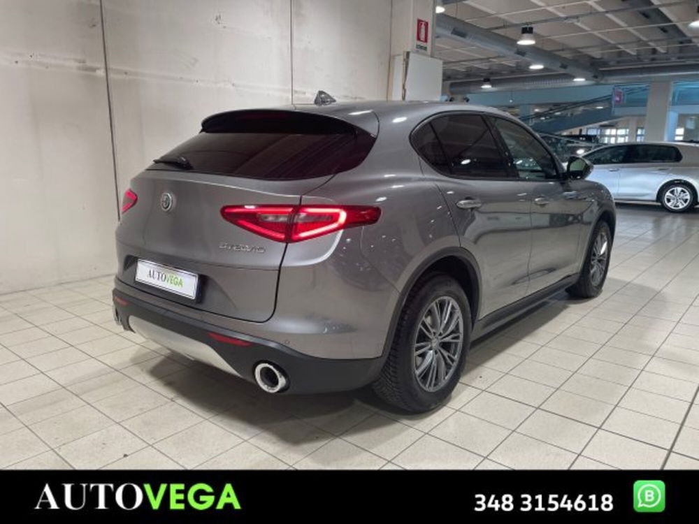 Alfa Romeo Stelvio usata a Vicenza (4)