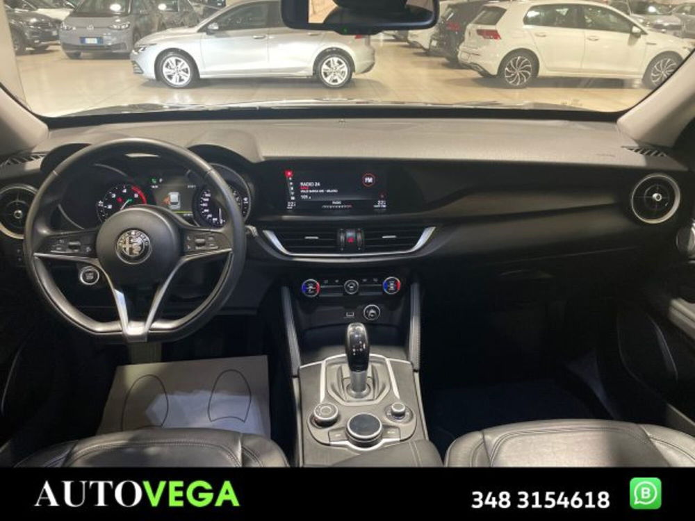 Alfa Romeo Stelvio usata a Vicenza (8)