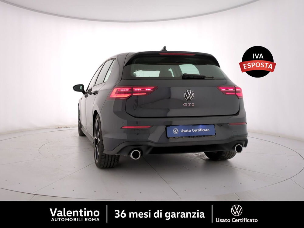 Volkswagen Golf 2.0 TSI GTI DSG del 2022 usata a Roma (5)