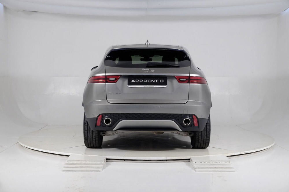 Jaguar E-Pace usata a Torino (7)