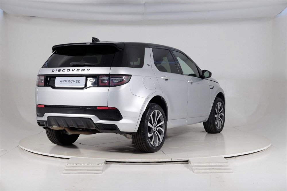 Land Rover Discovery Sport 2.0D I4-L.Flw 150 CV AWD Auto R-Dynamic SE del 2019 usata a Torino (2)