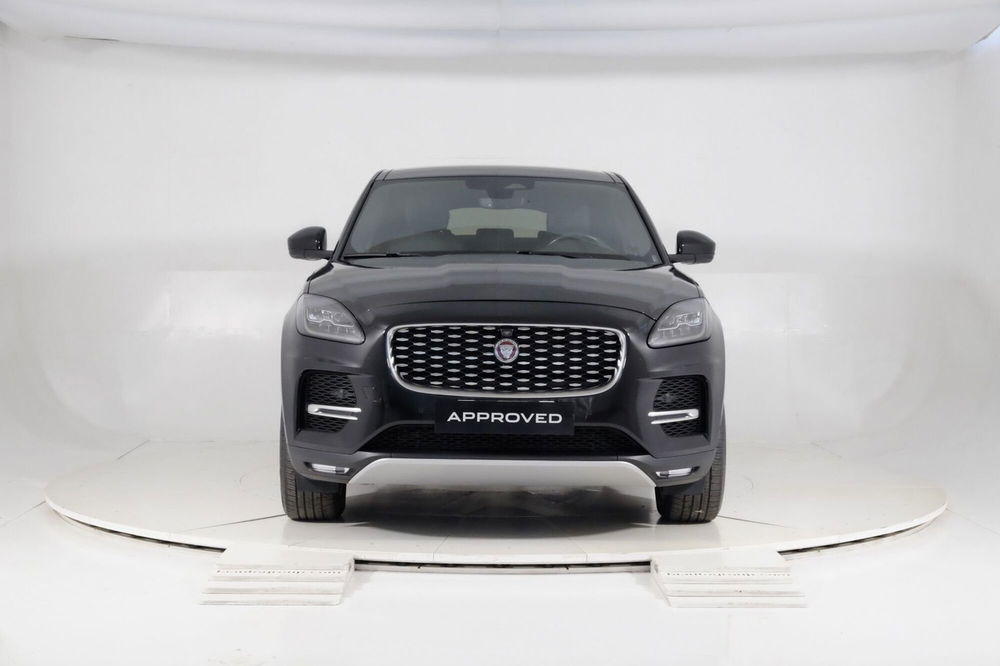 Jaguar E-Pace usata a Torino (8)