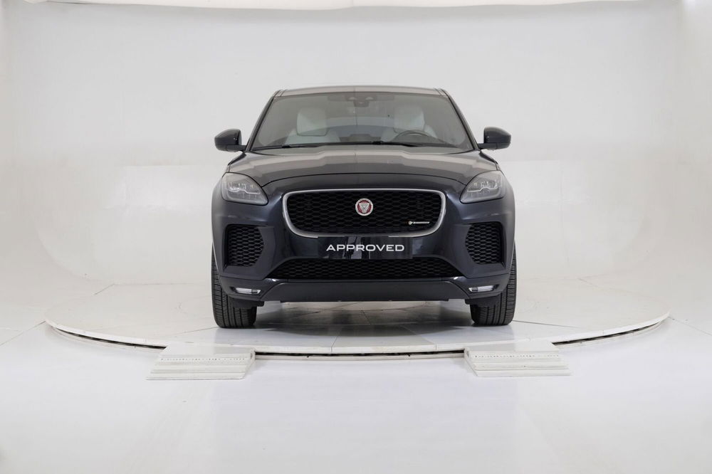 Jaguar E-Pace usata a Torino (8)