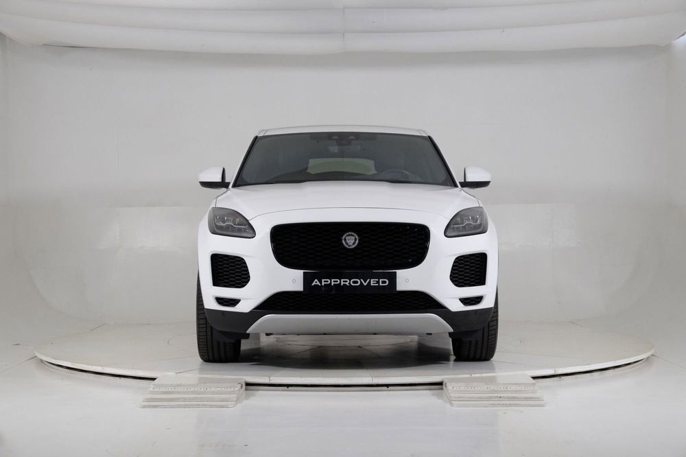 Jaguar E-Pace usata a Torino (8)