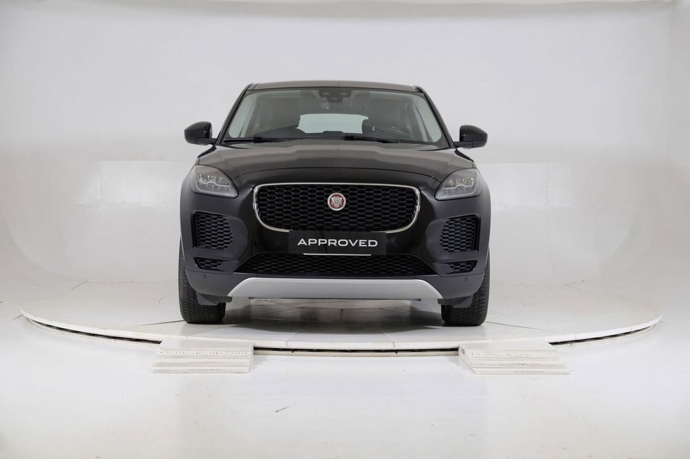 Jaguar E-Pace usata a Torino (8)