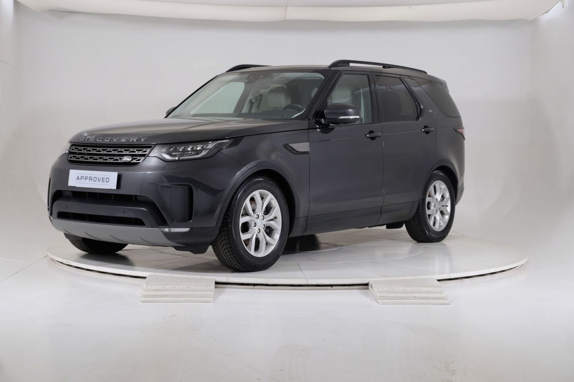 Land Rover Discovery 2.0 SD4 240 CV SE  del 2019 usata a Torino