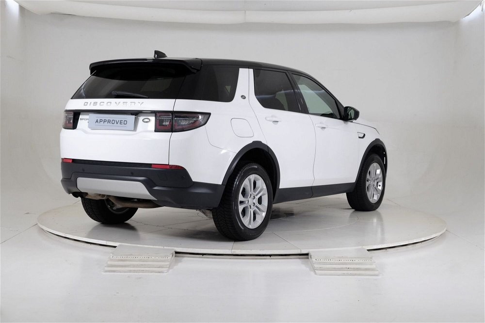 Land Rover Discovery Sport 2.0D I4-L.Flw 150 CV AWD Auto S del 2020 usata a Torino (2)