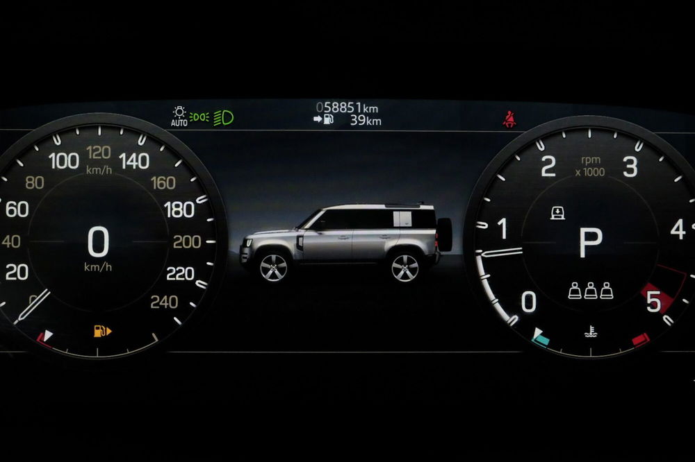 Land Rover Defender usata a Torino (10)