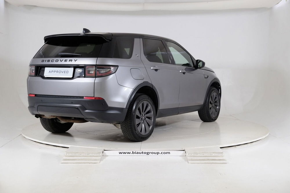 Land Rover Discovery Sport 2.0D I4-L.Flw 150 CV AWD Auto SE del 2020 usata a Torino (2)