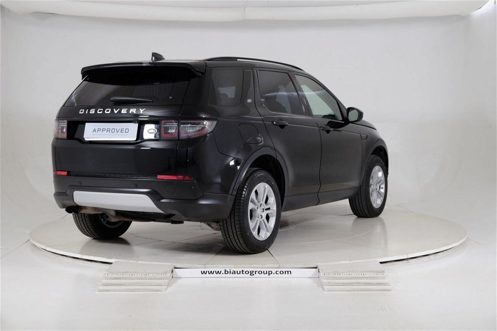 Land Rover Discovery Sport 2.0D I4-L.Flw 150 CV AWD Auto R-Dynamic S del 2020 usata a Torino (2)