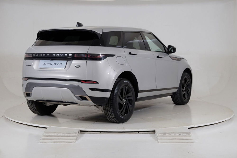 Land Rover Range Rover Evoque 2.0D I4 163 CV AWD Auto R-Dynamic  del 2022 usata a Torino (2)