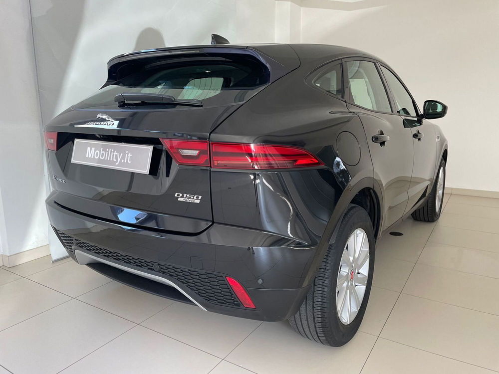 Jaguar E-Pace usata a Bergamo (2)