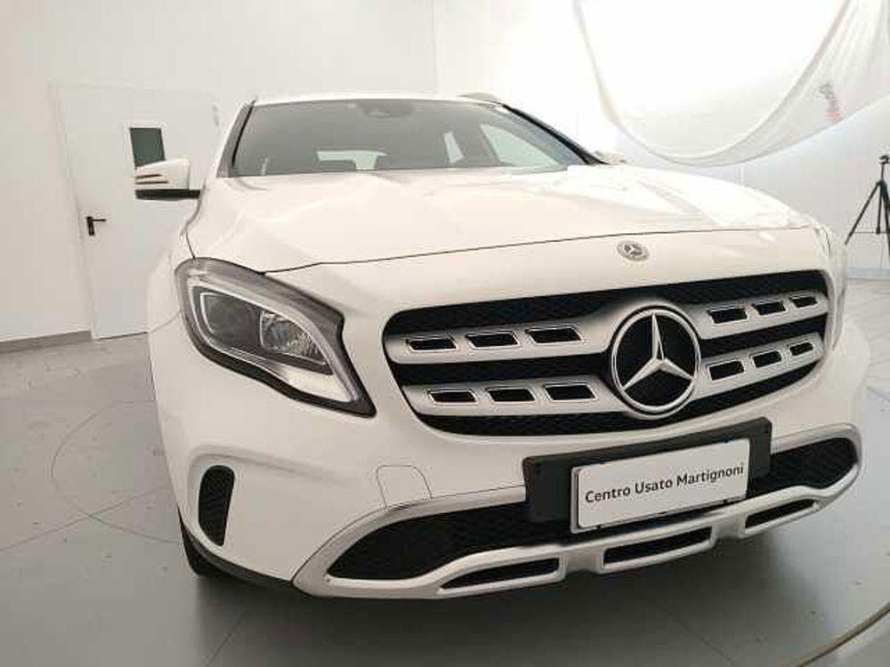 Mercedes-Benz GLA SUV usata a Varese (6)