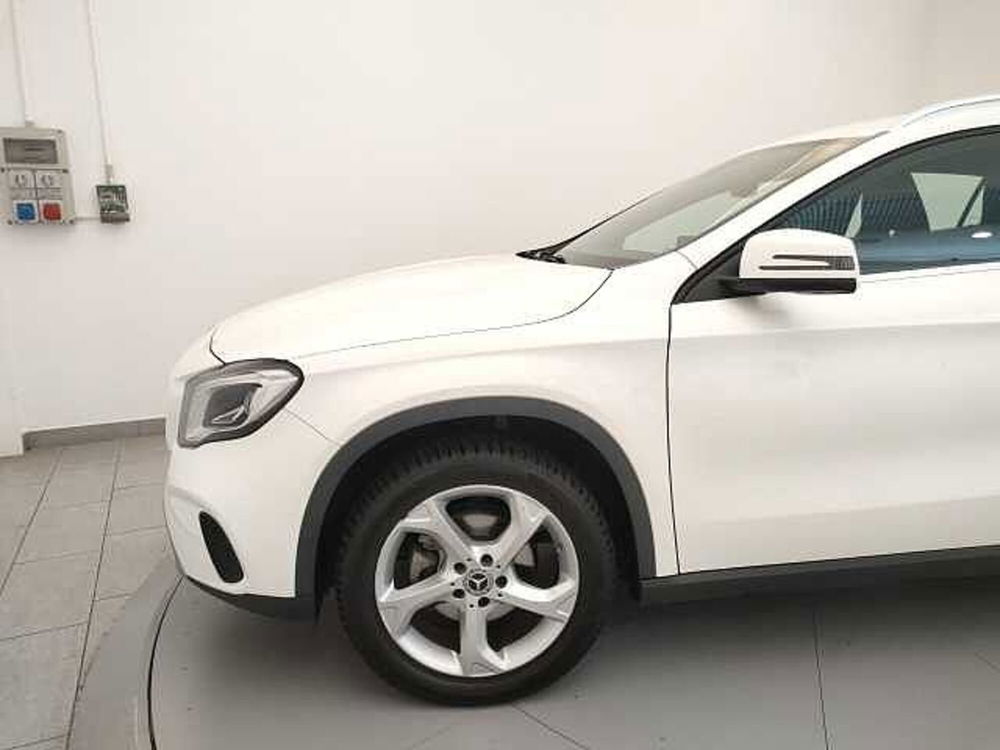 Mercedes-Benz GLA SUV usata a Varese (7)