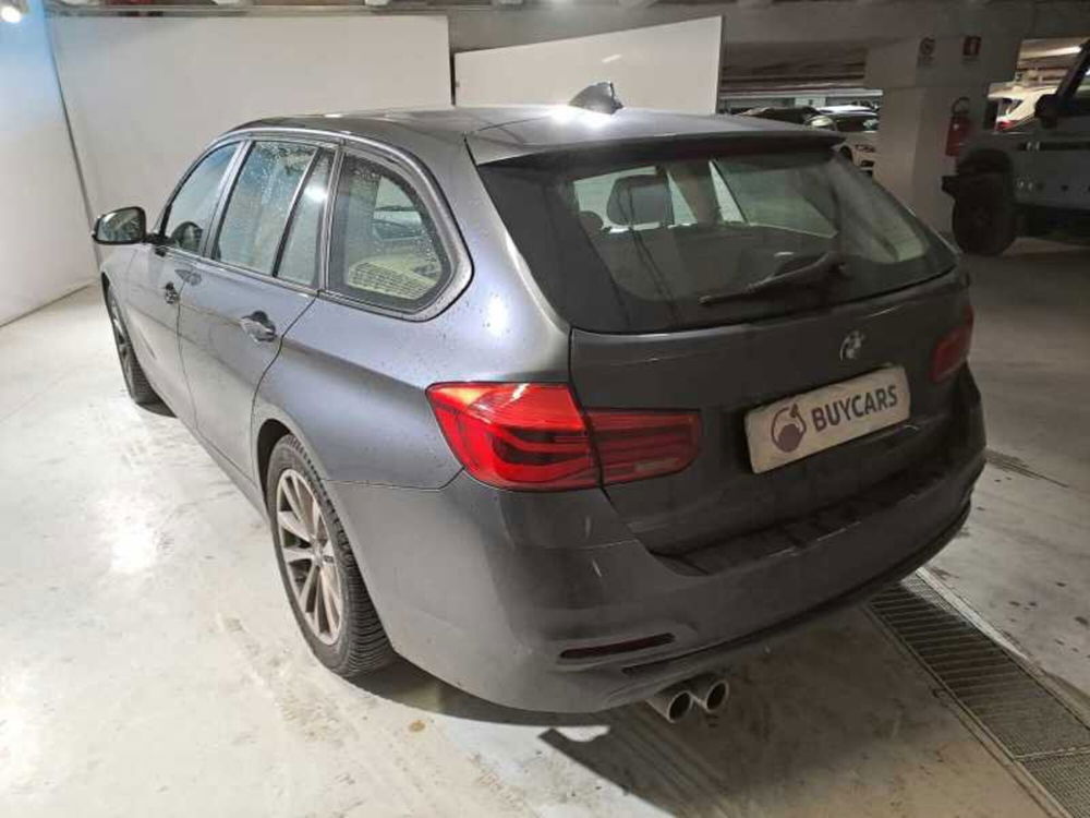 BMW Serie 3 Touring usata a Asti (4)