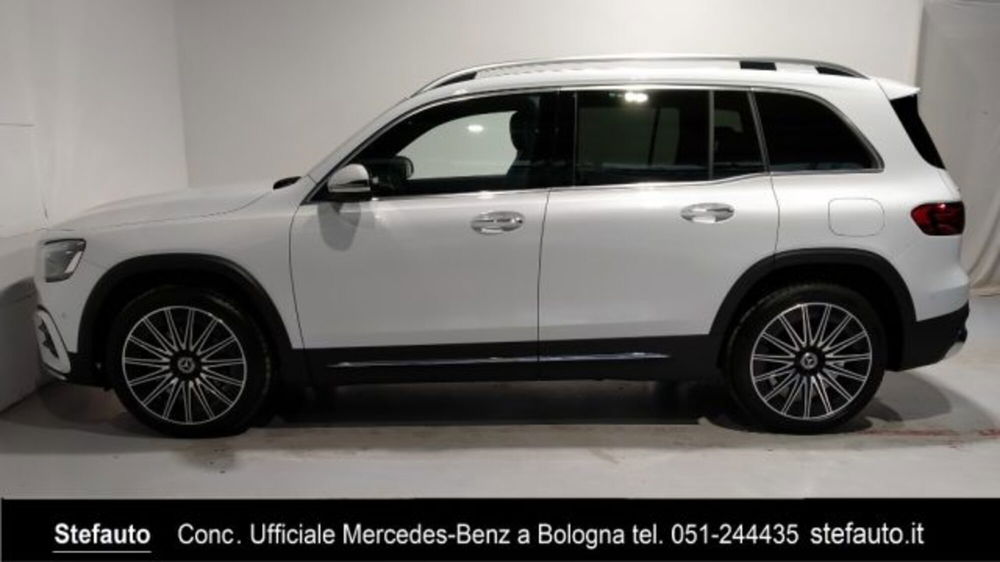 Mercedes-Benz GLB nuova a Bologna (4)