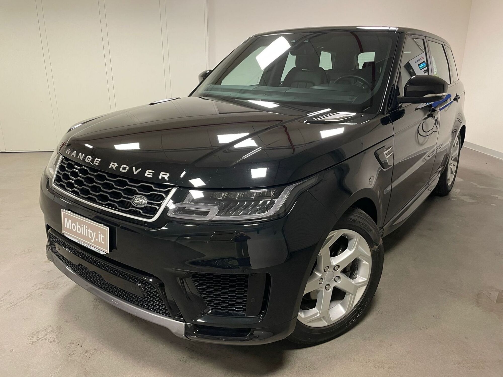 Land Rover Range Rover Sport 2.0 Si4 HSE  del 2019 usata a Milano