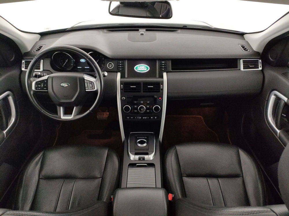 Land Rover Discovery Sport usata a Milano (4)