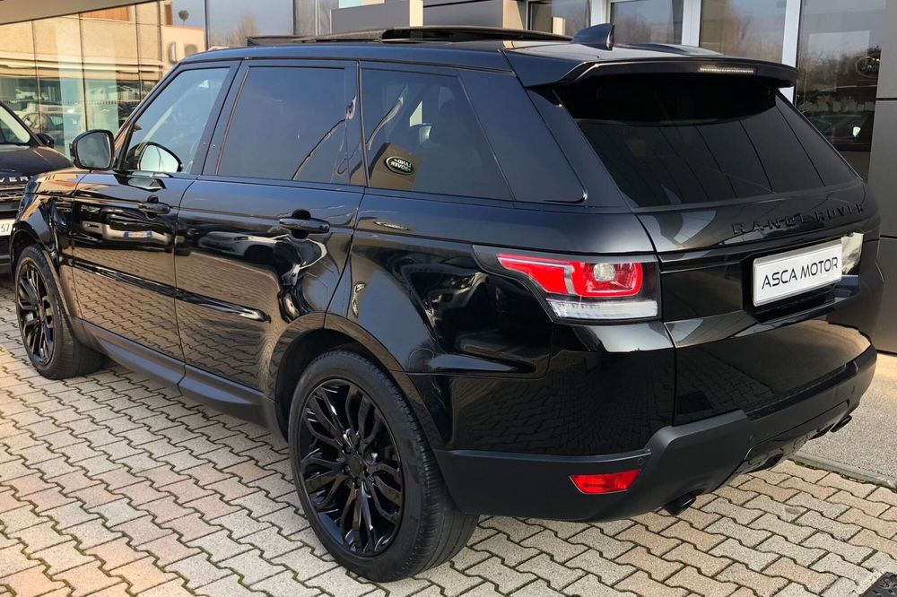 Land Rover Range Rover Sport 3.0 TDV6 HSE  del 2017 usata a Ferrara (2)