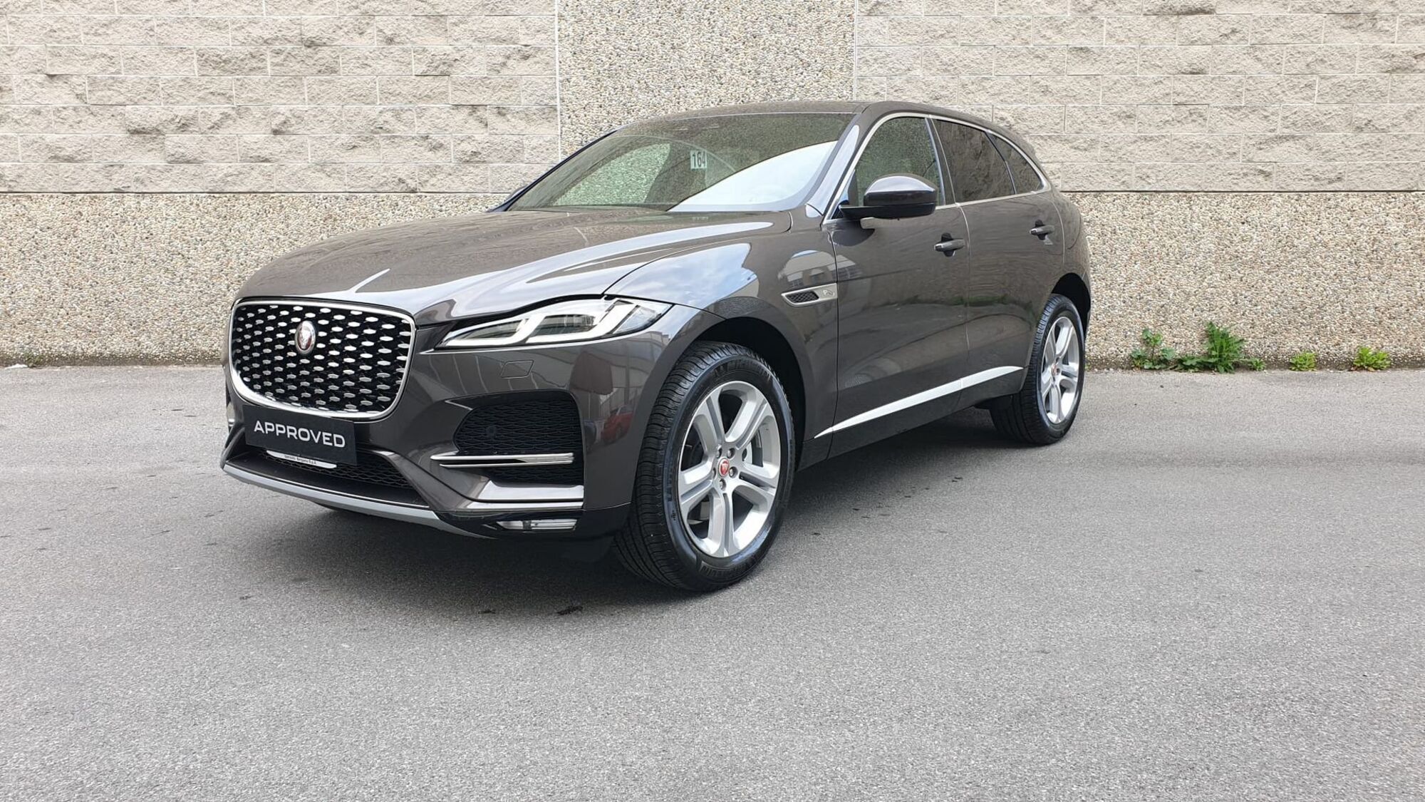 Jaguar F-Pace 2.0 D 163 CV AWD aut. SE  nuova a Bergamo