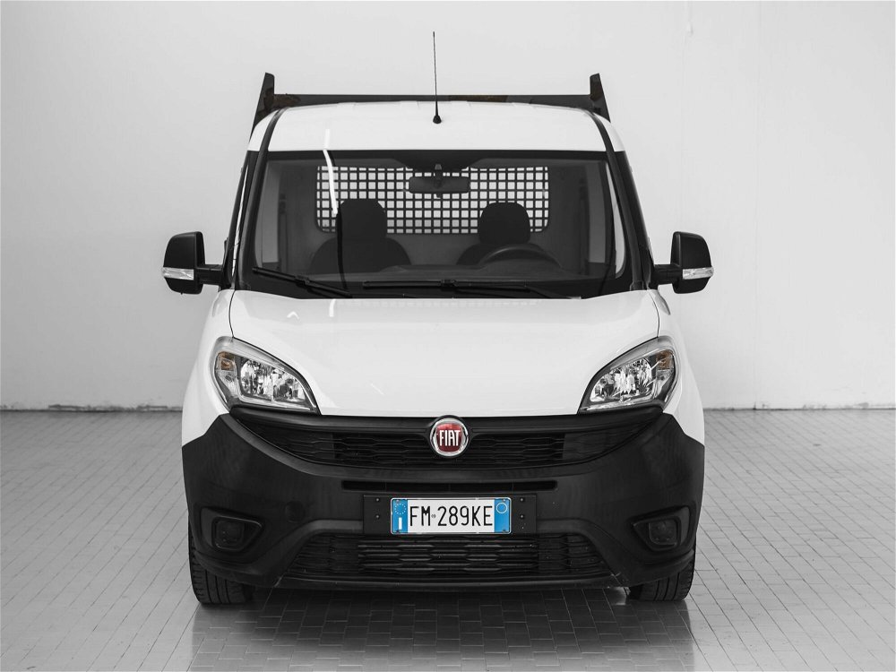 Fiat Doblò Furgone 1.6 MJT 105CV PC-TN Cargo Lamierato SX E5+  del 2018 usata a Prato (4)