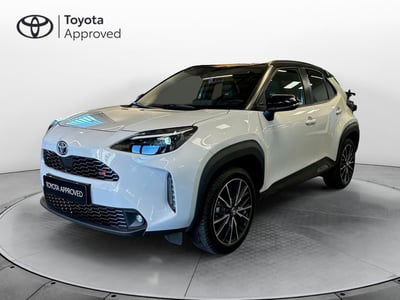 Toyota Yaris Cross 1.5 Hybrid 5p. E-CVT GR SPORT del 2023 usata a Catanzaro