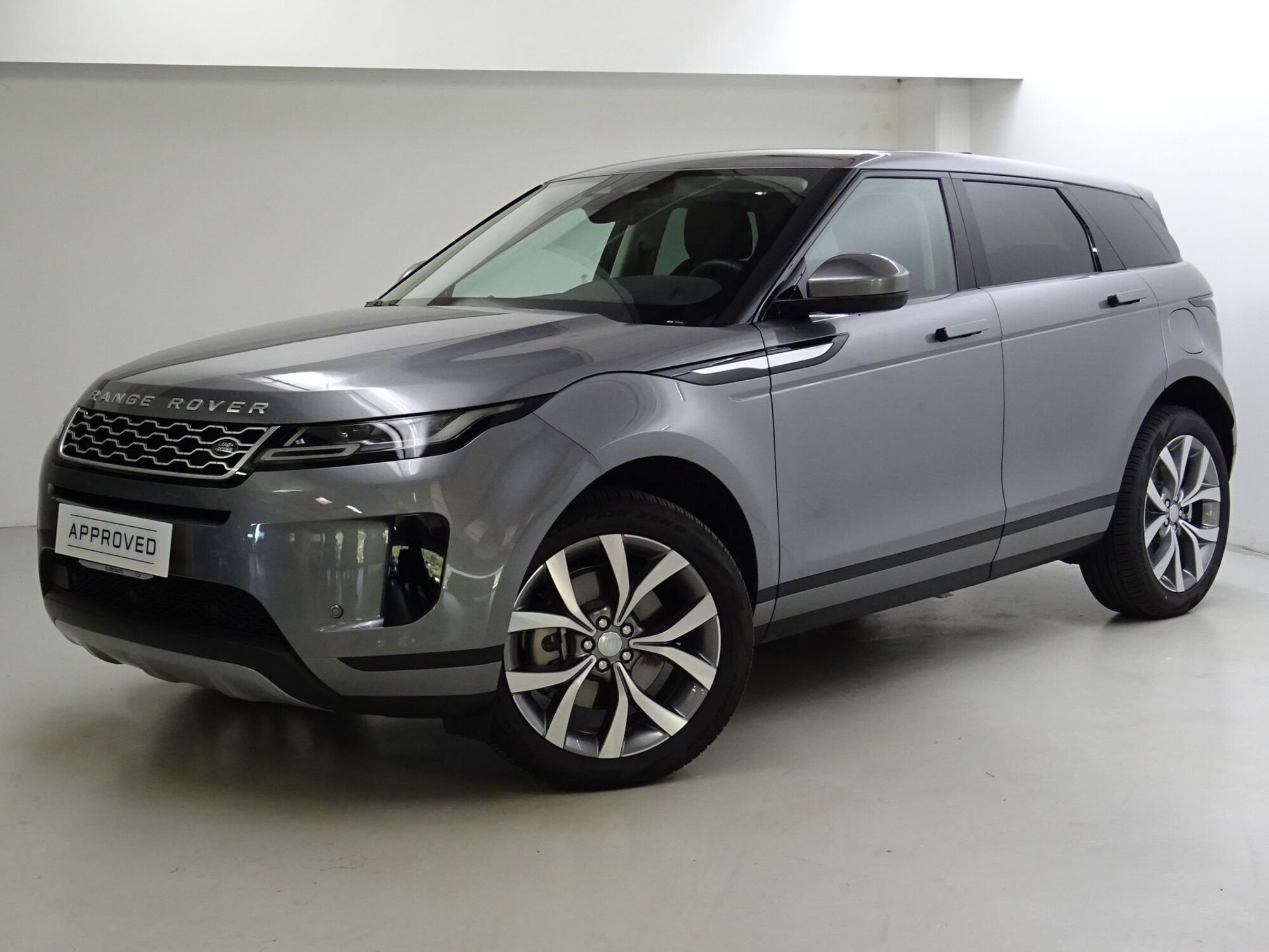 Land Rover Range Rover Evoque 1.5 I3 PHEV 300 CV AWD Auto  del 2022 usata a Tavernerio