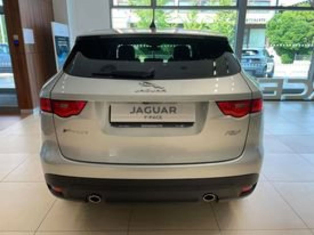 Jaguar F-Pace nuova a Forlì-Cesena (7)