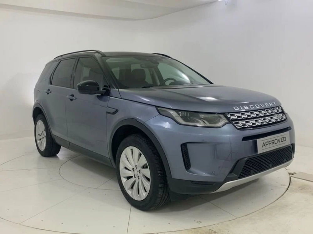 Land Rover Discovery Sport nuova a Pesaro-Urbino (6)