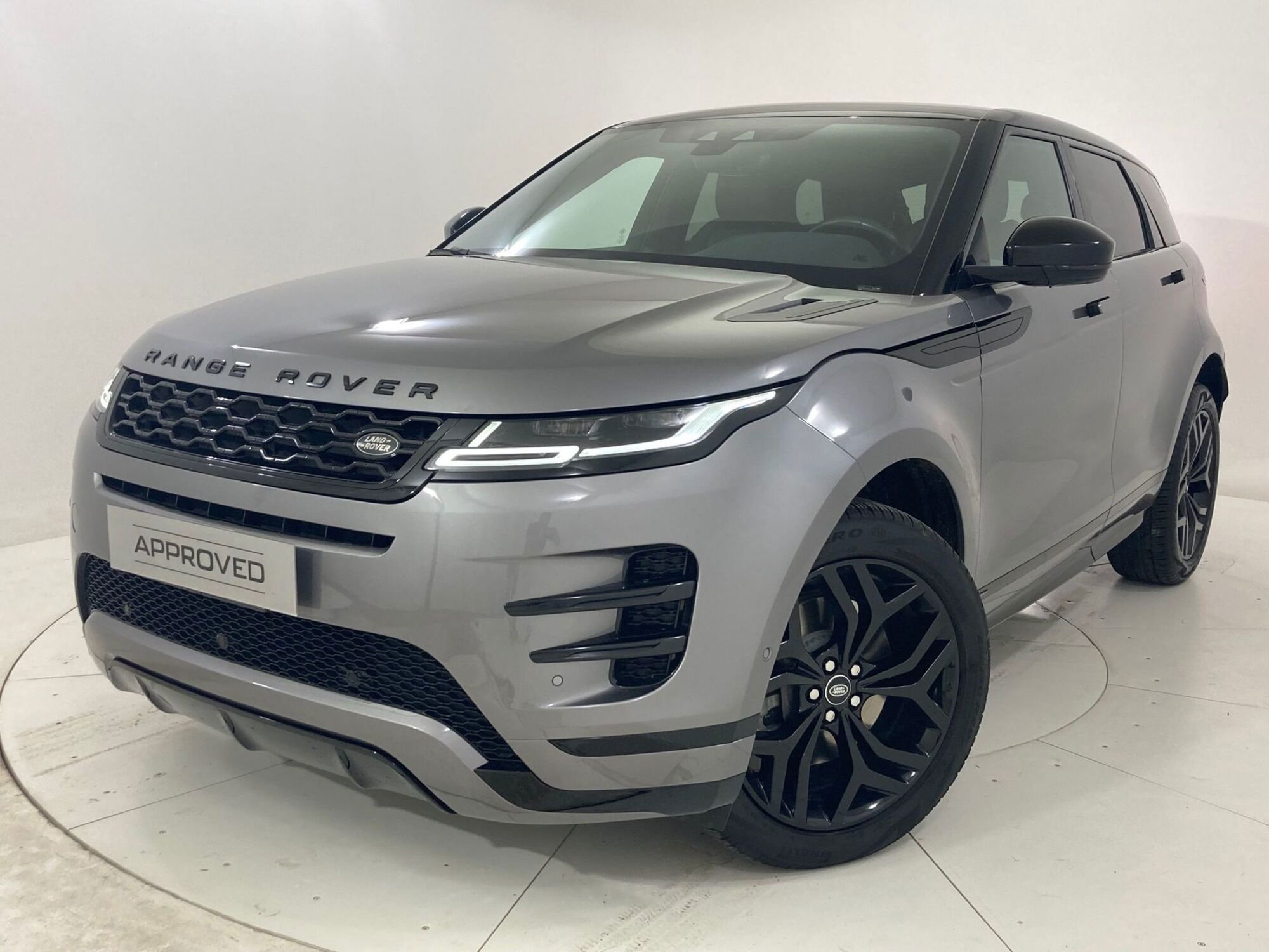 Land Rover Range Rover Evoque 2.0D I4 180 CV AWD Auto R-Dynamic del 2020 usata a Pesaro