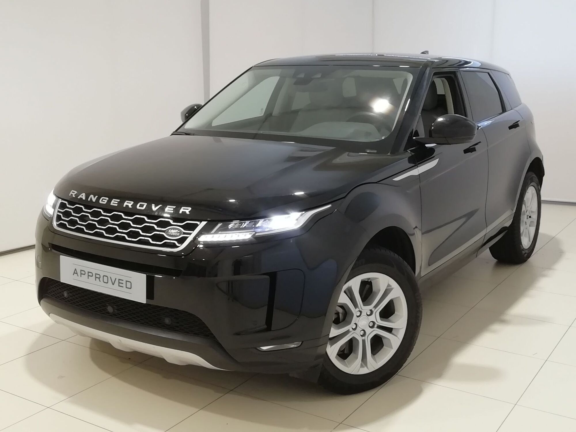 Land Rover Range Rover Evoque 2.0D I4-L.Flw 150 CV AWD Auto HSE del 2019 usata a Agliana