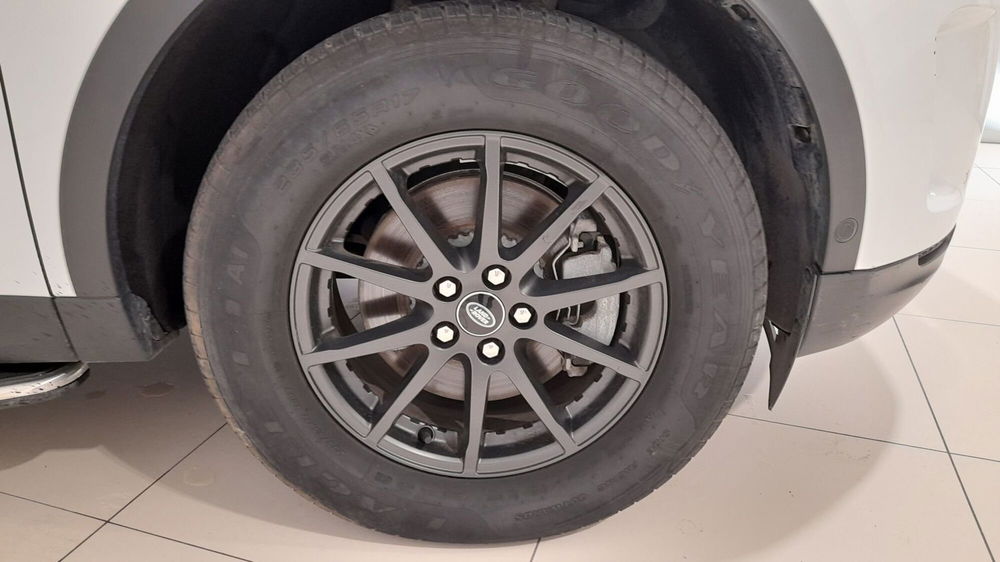 Land Rover Discovery Sport usata a Pistoia (9)