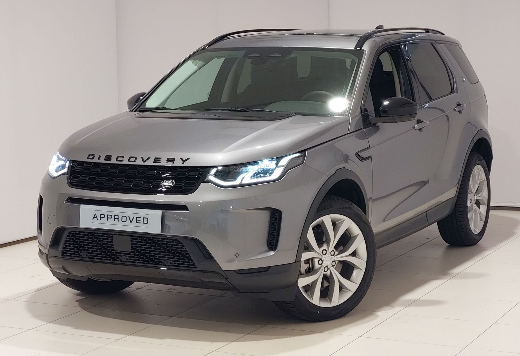 Land Rover Discovery Sport 2.0 TD4 163 CV AWD Auto R-Dynamic SE  del 2023 usata a Agliana