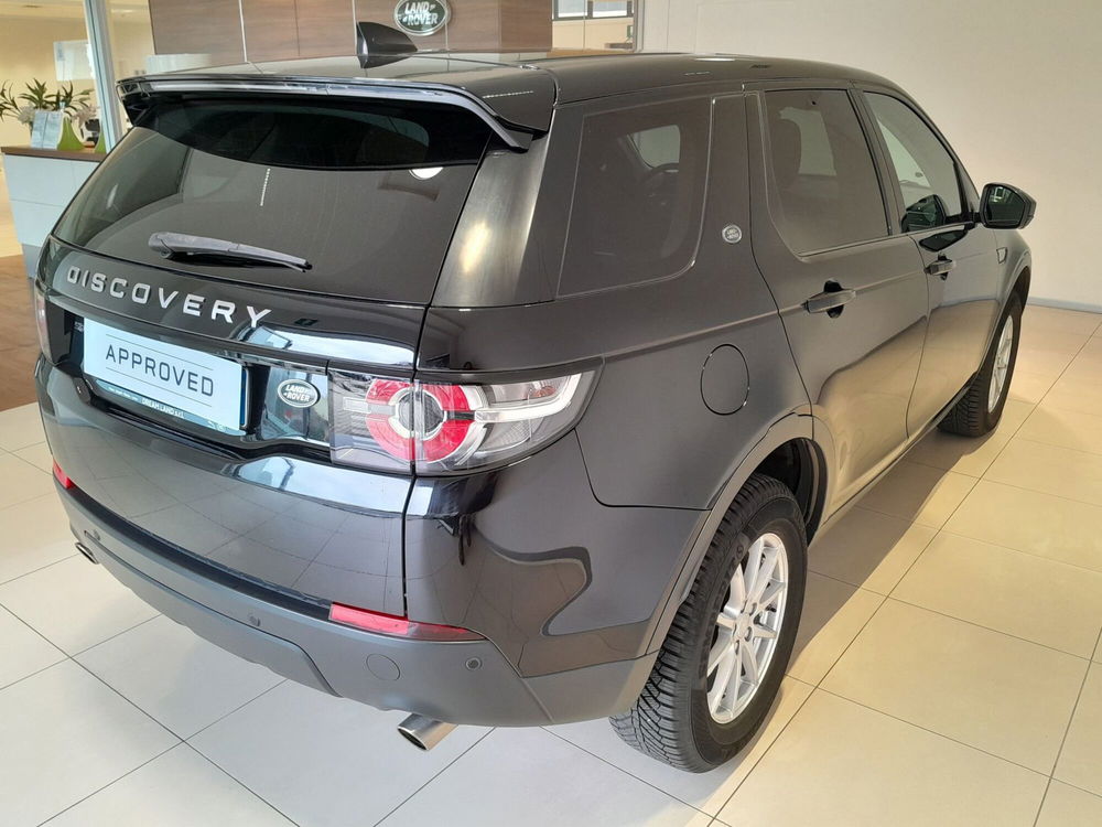 Land Rover Discovery Sport usata a Pistoia (6)