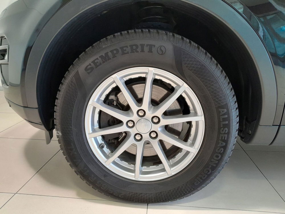 Land Rover Discovery Sport usata a Pistoia (9)