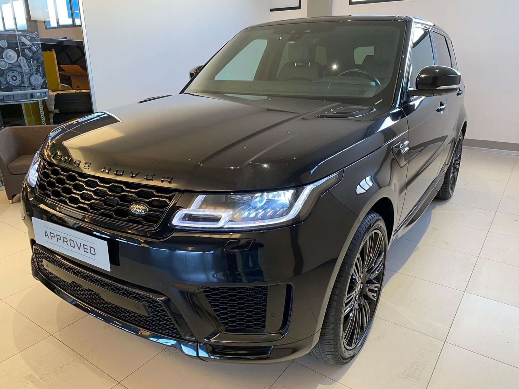 Land Rover Range Rover Sport 3.0D l6 249 CV HSE Dynamic Stealth del 2021 usata a Agliana