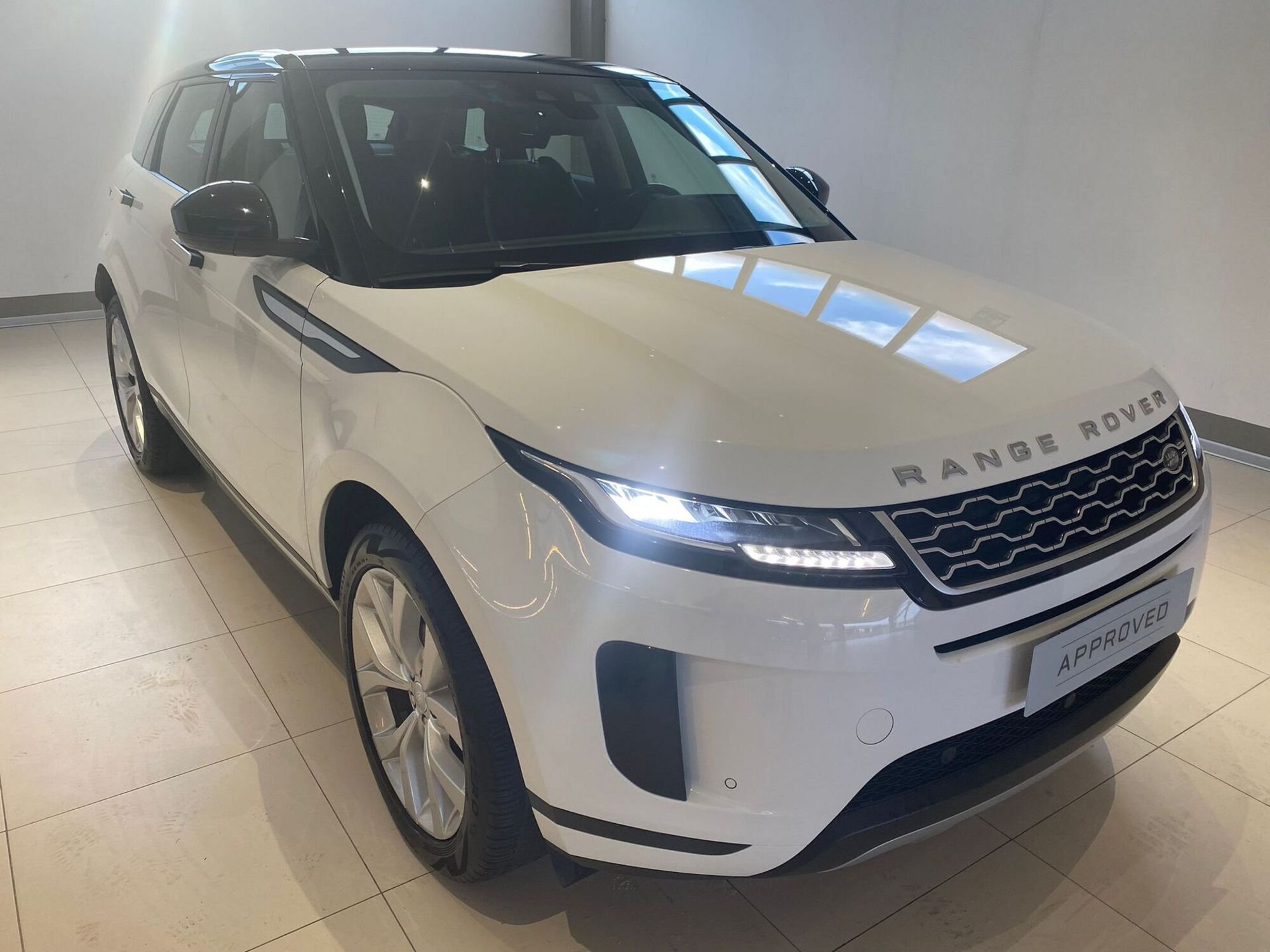 Land Rover Range Rover Evoque 2.0D I4-L.Flw 150 CV AWD Auto S del 2020 usata a Agliana