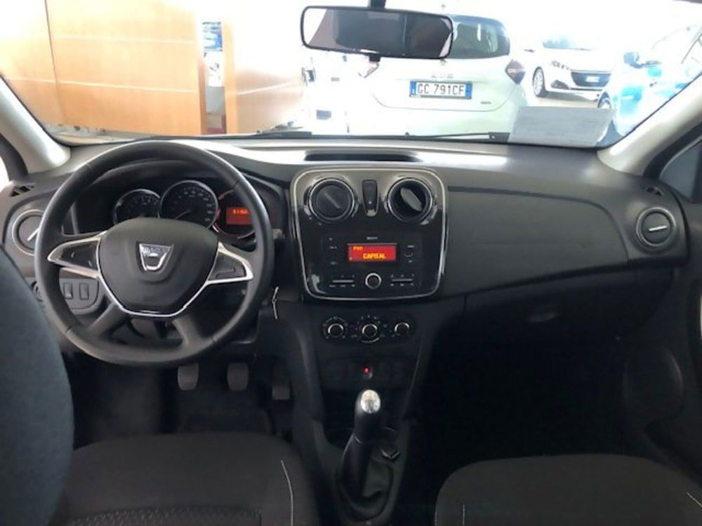 Dacia Sandero usata a Catania (3)