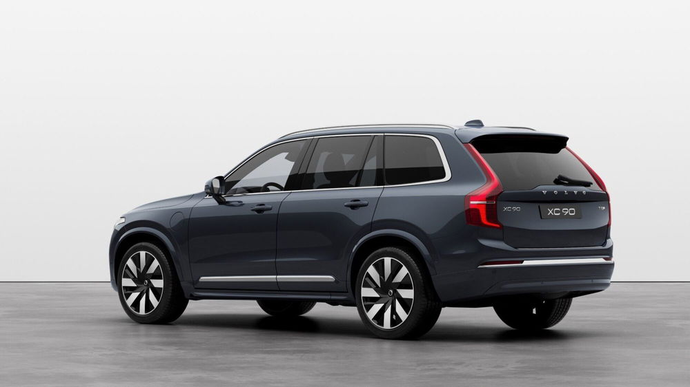 Volvo XC90 T8 Recharge AWD Plug-in Hybrid aut. 7p. Ultimate Bright del 2024 usata a Caresanablot (4)