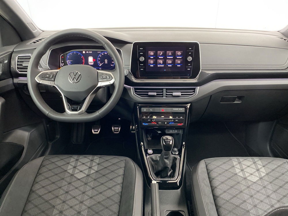 Volkswagen T-Cross nuova a Lodi (8)