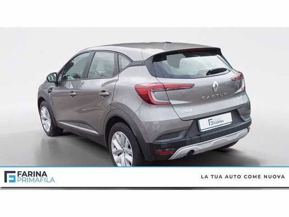 Renault Captur Blue dCi 95 CV Business  del 2021 usata a Pozzuoli (3)