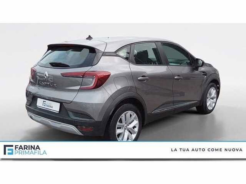 Renault Captur Blue dCi 95 CV Business  del 2021 usata a Pozzuoli (5)