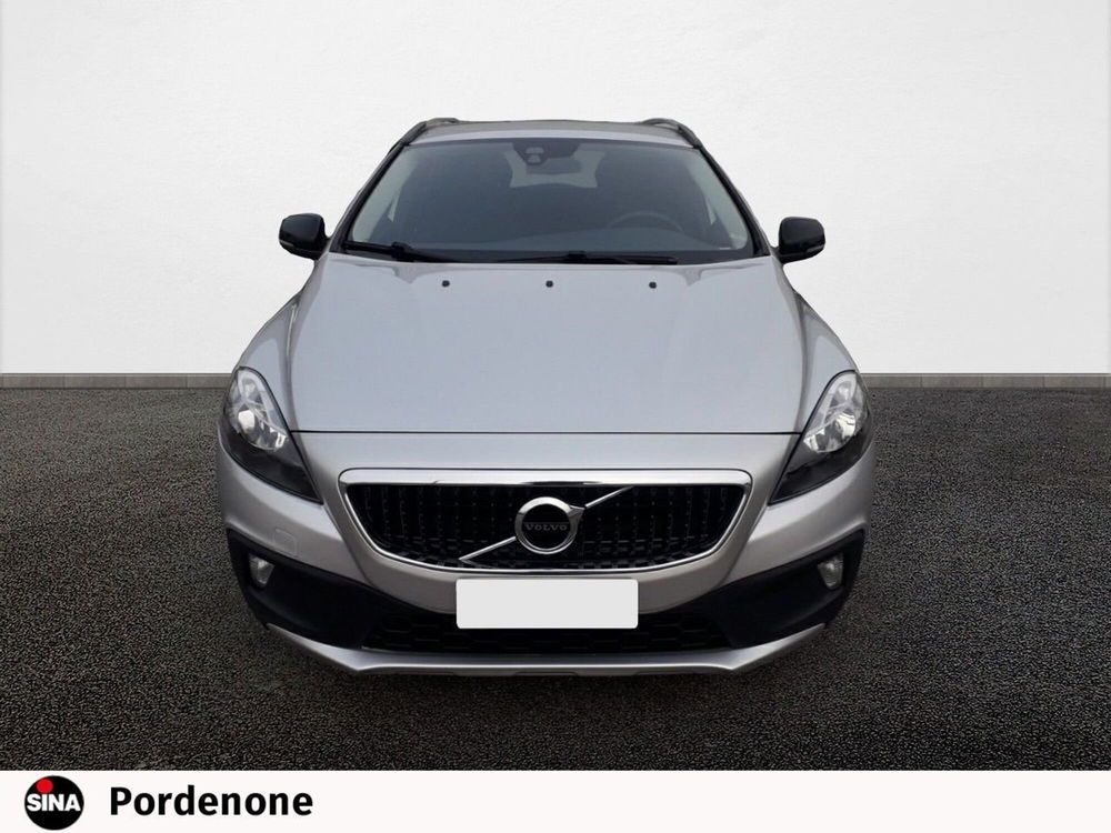 Volvo V40 Cross Country usata a Pordenone (2)